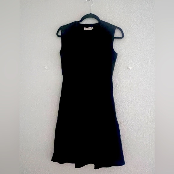 Tory Burch - Picture 1 of 9